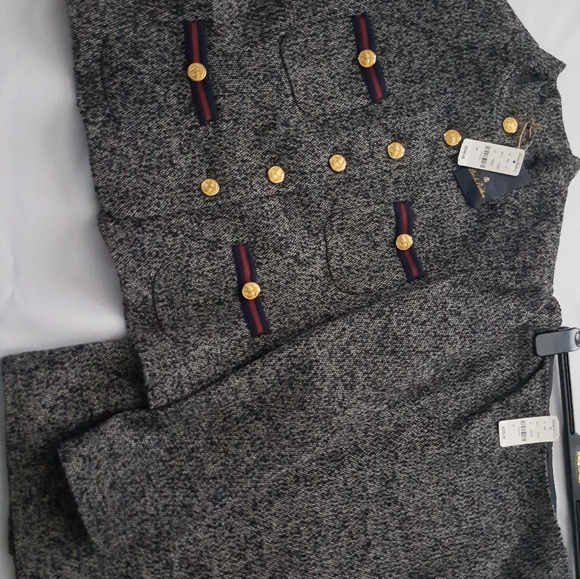 2 piece ladies suit